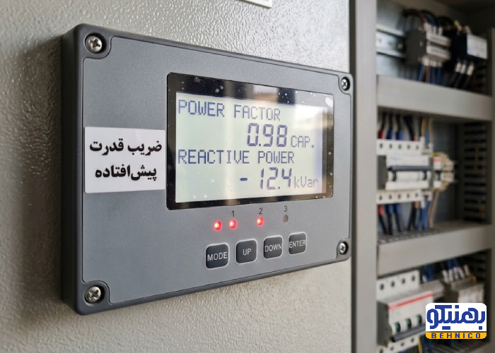 نمایشگر کنترلر بانک خازنی با ضریب قدرت پیشافتاده